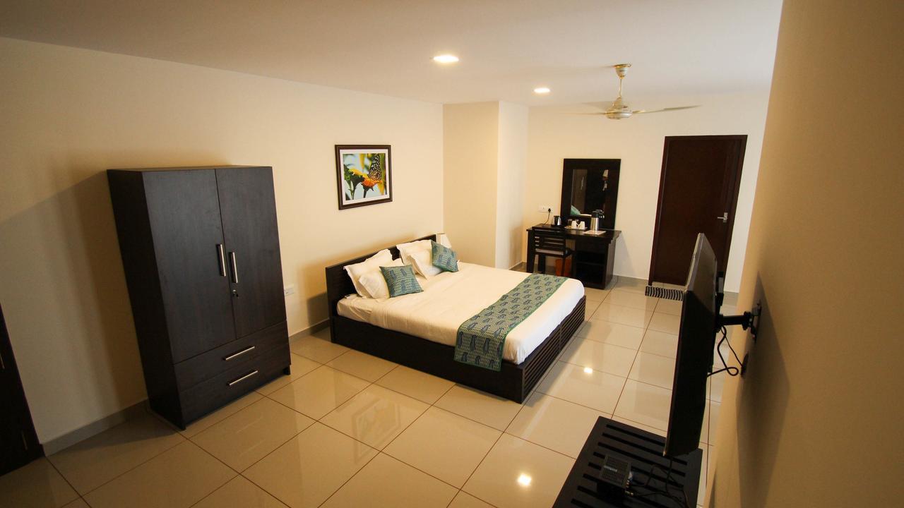 Hotel Kohinoor Alwaye Exterior foto